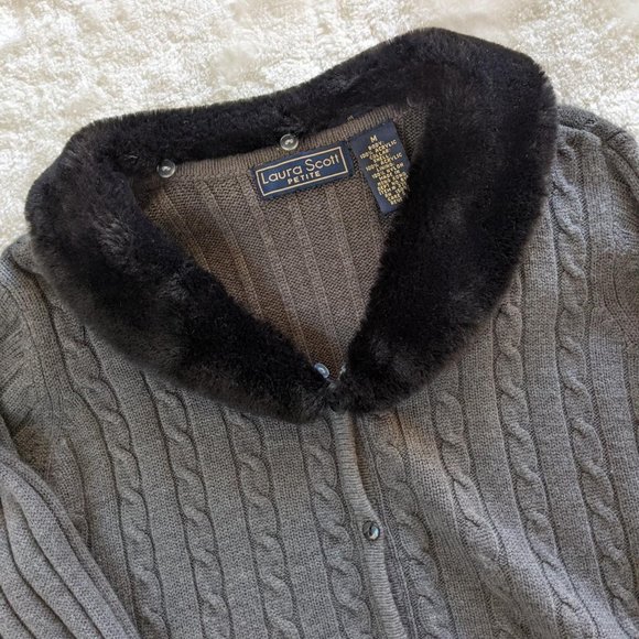 Faux Fur Trim Cardigan Medium - Picture 3 of 4